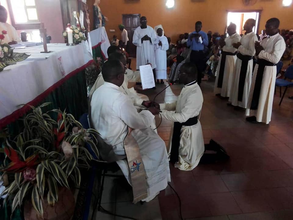 Ewige Profess in Kamerun