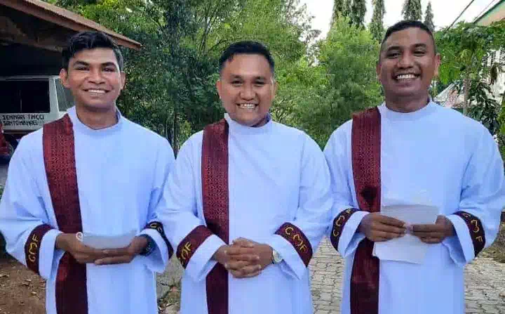 Tre nuovi diaconi per l’Indonesia-Timor Leste