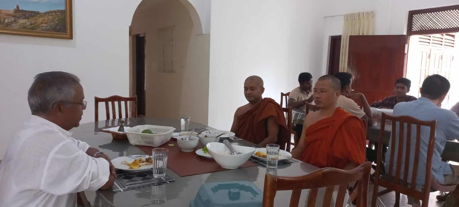 SV 2022082 Visit of 2 monks 4 4 Sv 2022082 Visit Of 2 Monks 4
