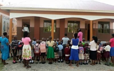 L’école St. Claret célèbre ses jalons en Ouganda