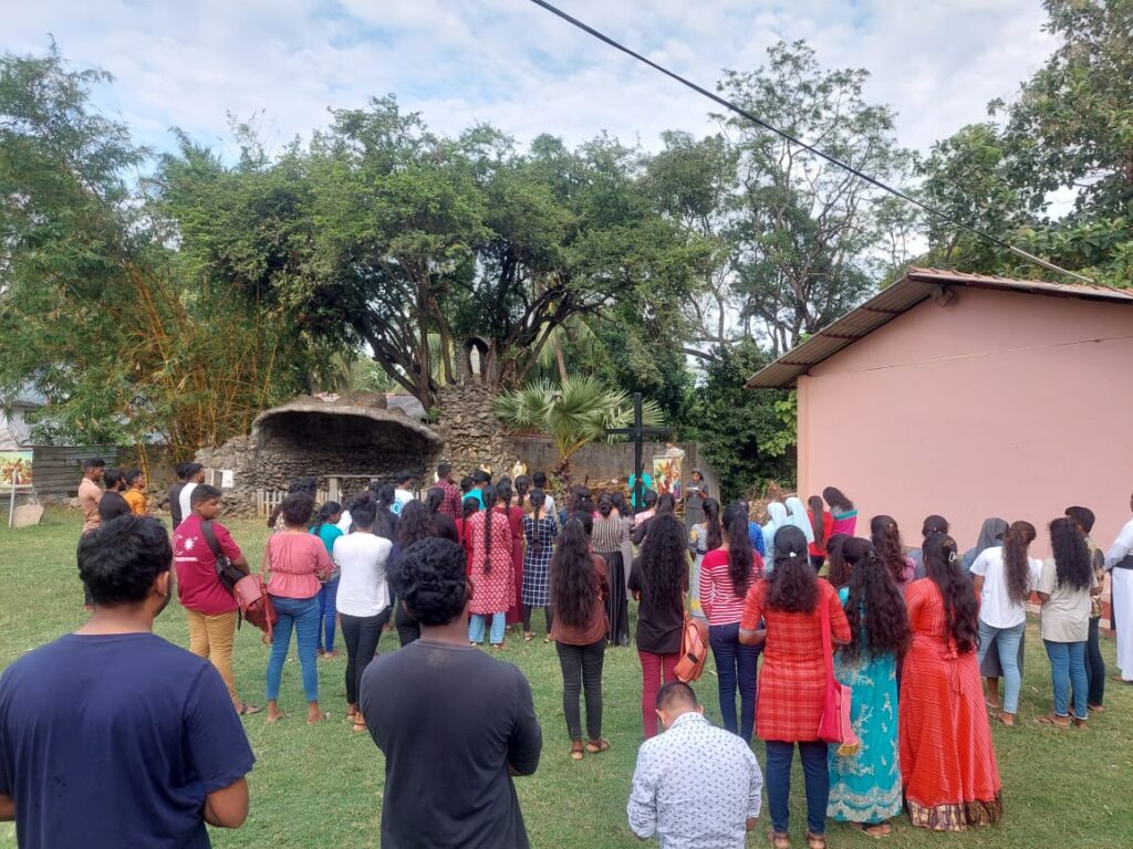 Claret Way Srilanka March 2023 5