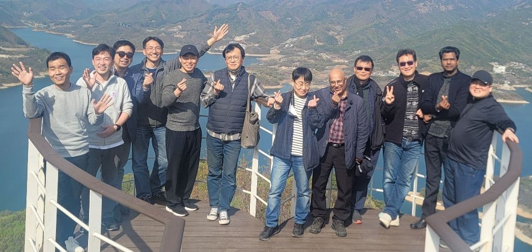 “Desarrollando una cultura del discernimiento”: Seminario de liderazgo en la Delegación Independiente de Korea