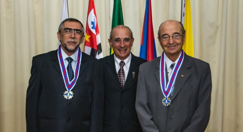Condecoração aos Missionários Claretianos pelo excelente trabalho na educação no Brasil