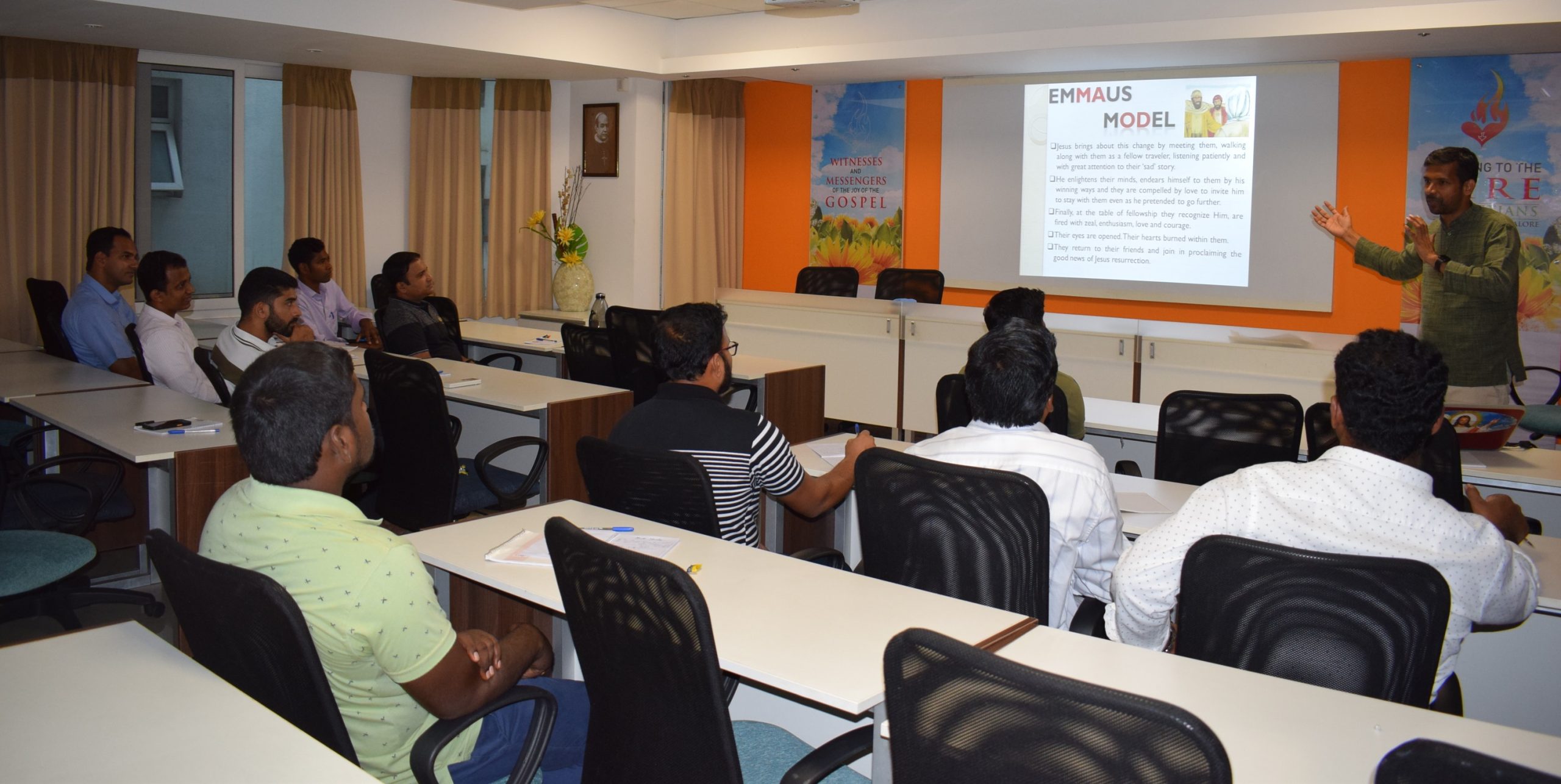RENOVANDO O FOGO INTERIOR 1 Bangalore Young Priests Encounter May 2022 1 Scaled