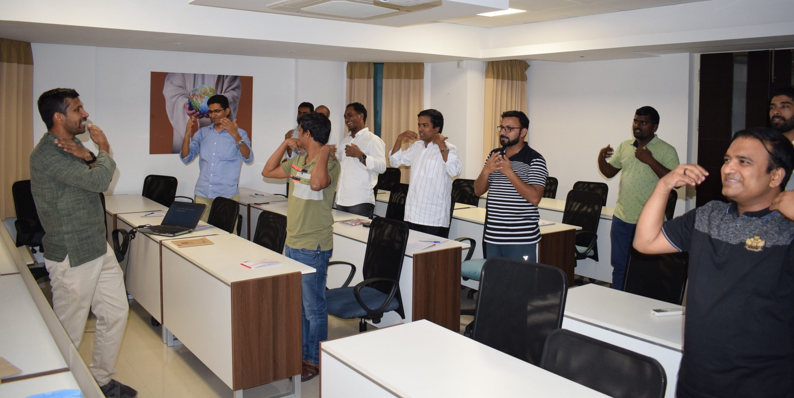 RENOVANDO O FOGO INTERIOR 2 Bangalore Young Priests Encounter May 2022 2 Scaled