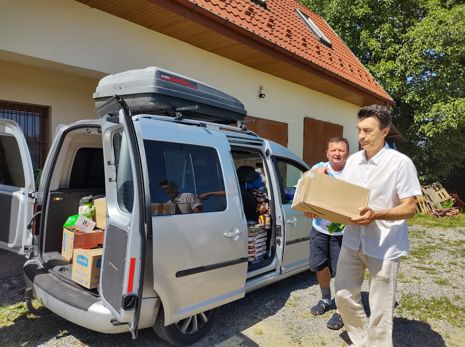 Quinto transporte humanitário para a Ucrânia 6 Pluk 20220622 Aid 8
