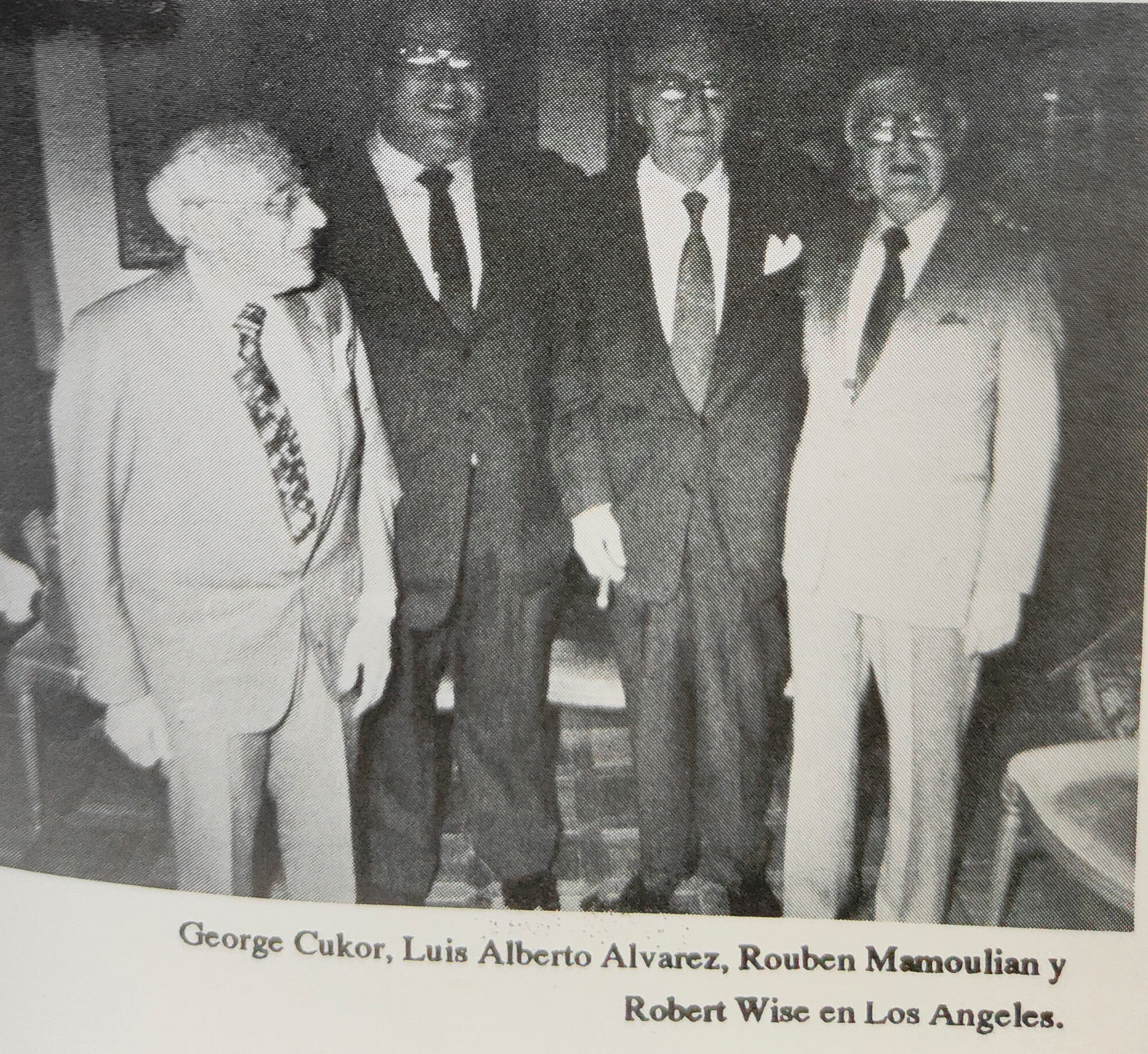luis alberto alvarez con personajes 4 Luis Alberto Alvarez Con Personajes