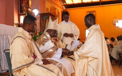 Célébration de la foi : ordination sacerdotale au Cameroun et professions perpétuelles au Zimbabwe