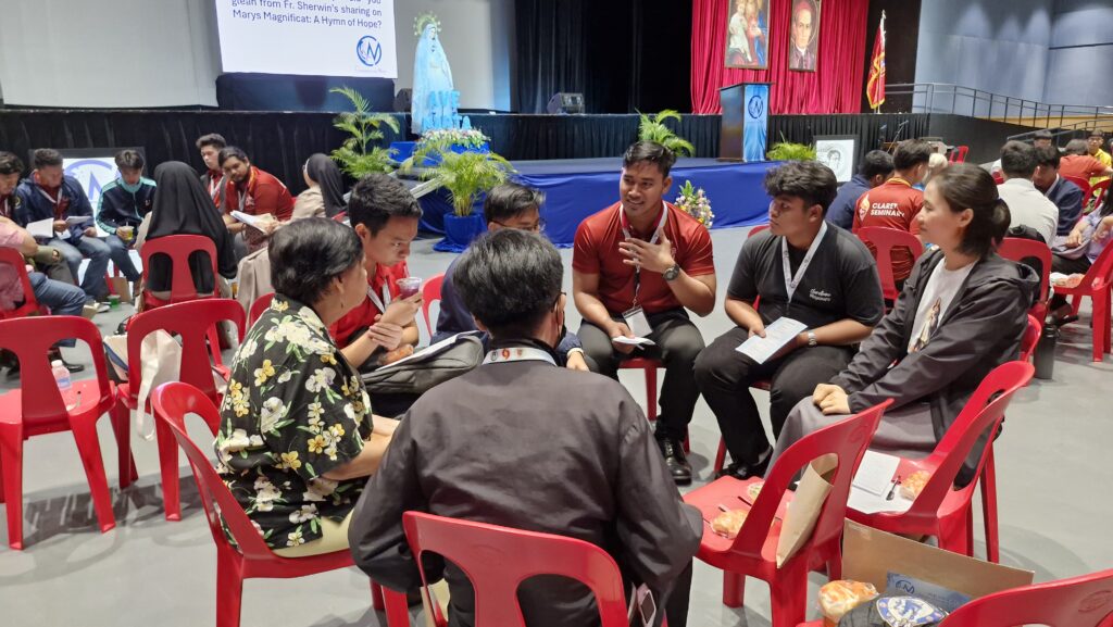 ConMariaPH Participants break into groups and share their reflections on the talk 6 Conmariaph Participants Break Into Groups And Share Their Reflections On The Talk